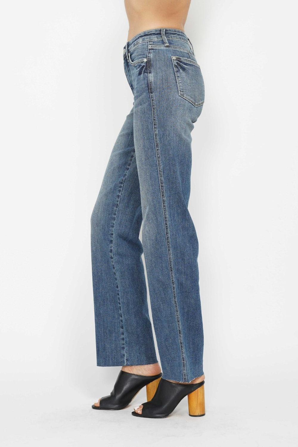 Judy Blue Tummy Control Straight Jeans