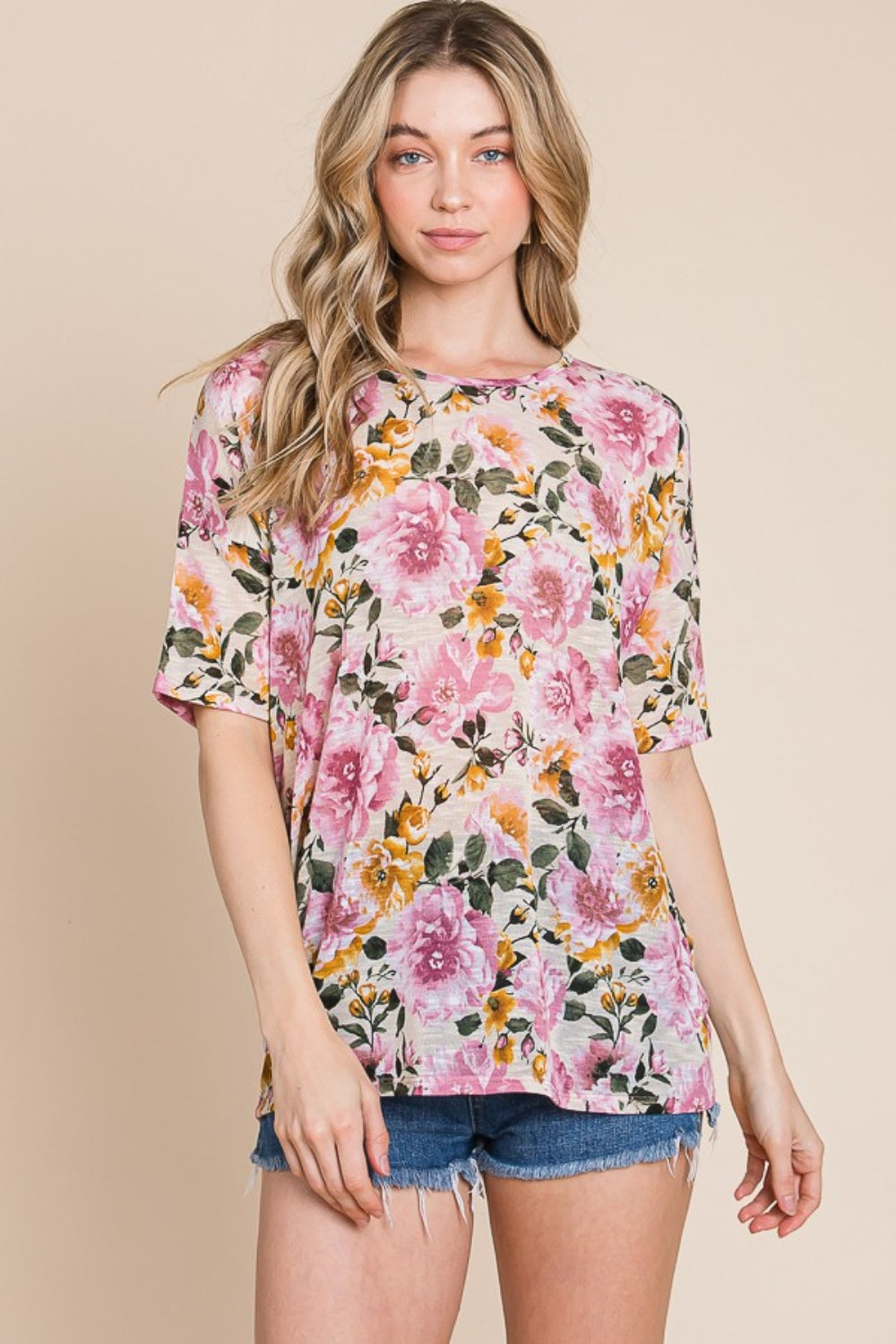 *BOMBOM* Floral Round Neck T-Shirt