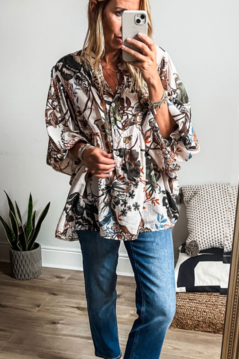 Printed Notched Flounce Sleeve Blouse